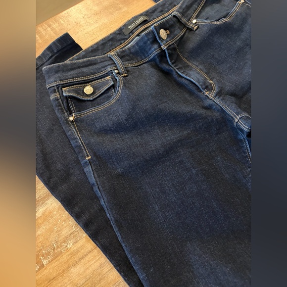 White House Black Market WHBM Dark Blue Skinny Flare Jeans, Size 10 - Picture 5 of 14